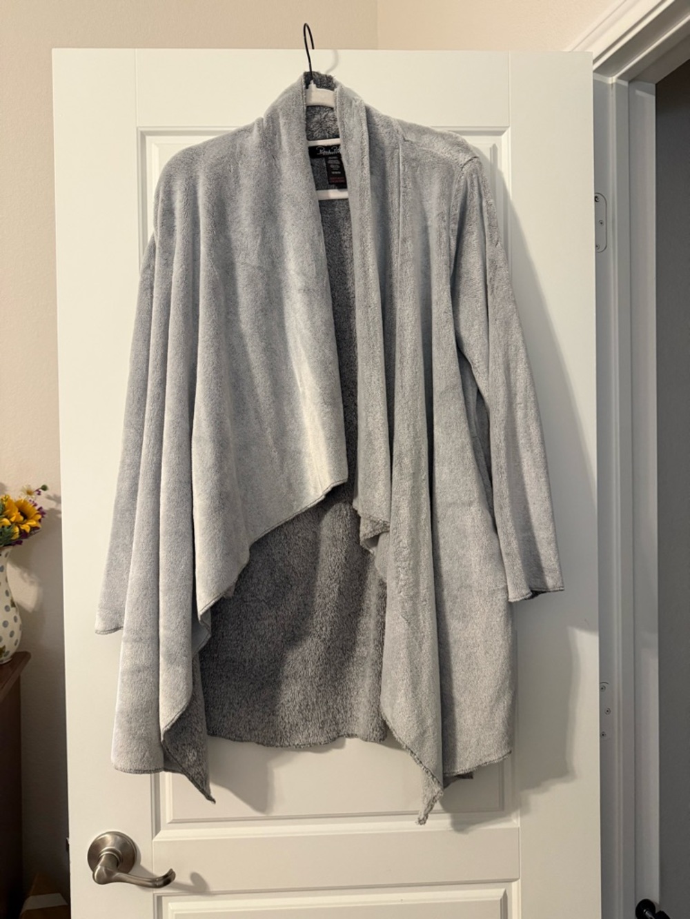 Rene Rofe Light Gray Plush Draped Open-Front Cardigan